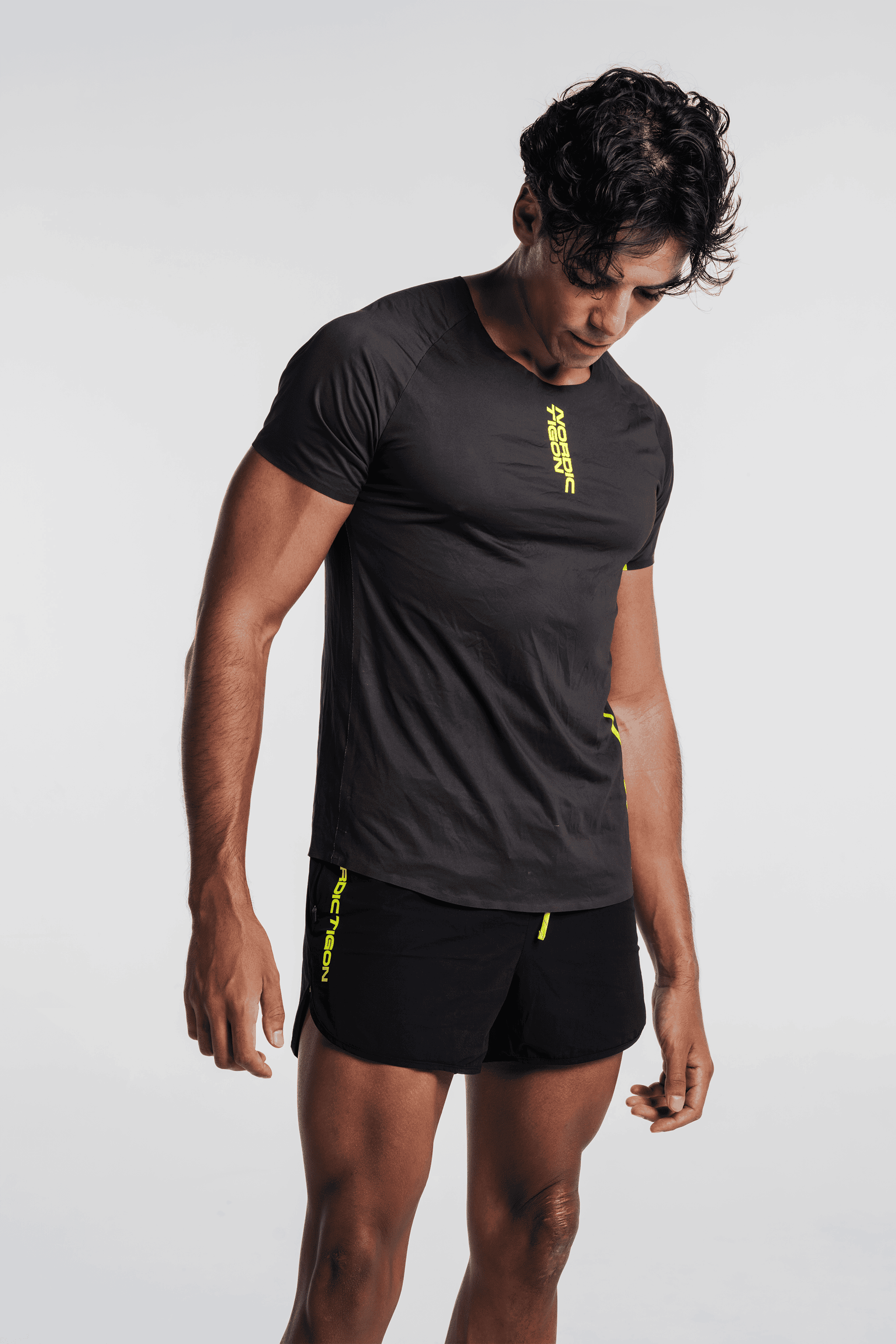 Men's Velocity Flow Shorts - Charcoal Black