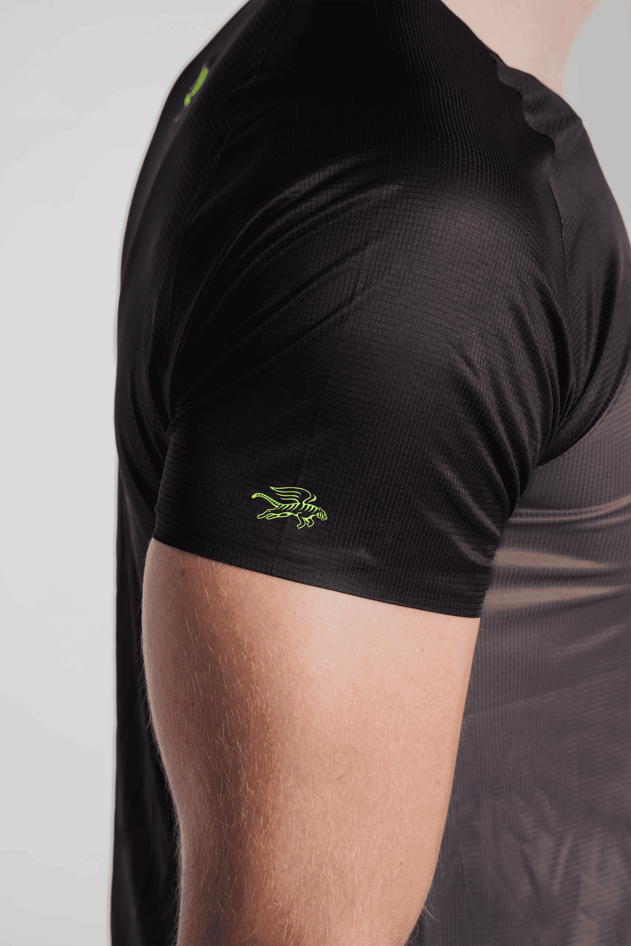 Men's Velocity Fitted Tee - Charcoal Black