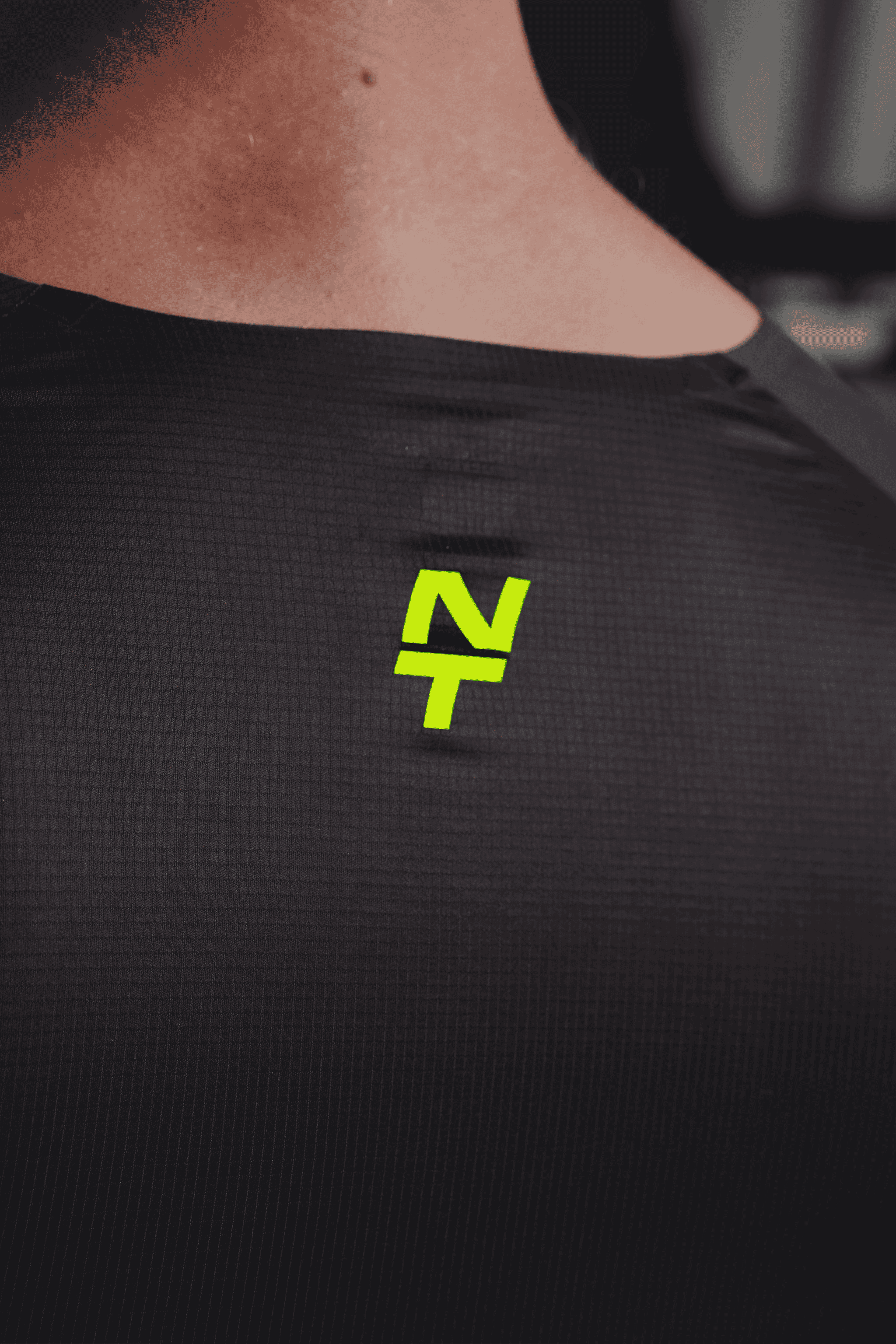 Men's Velocity Fitted Tee - Charcoal Black