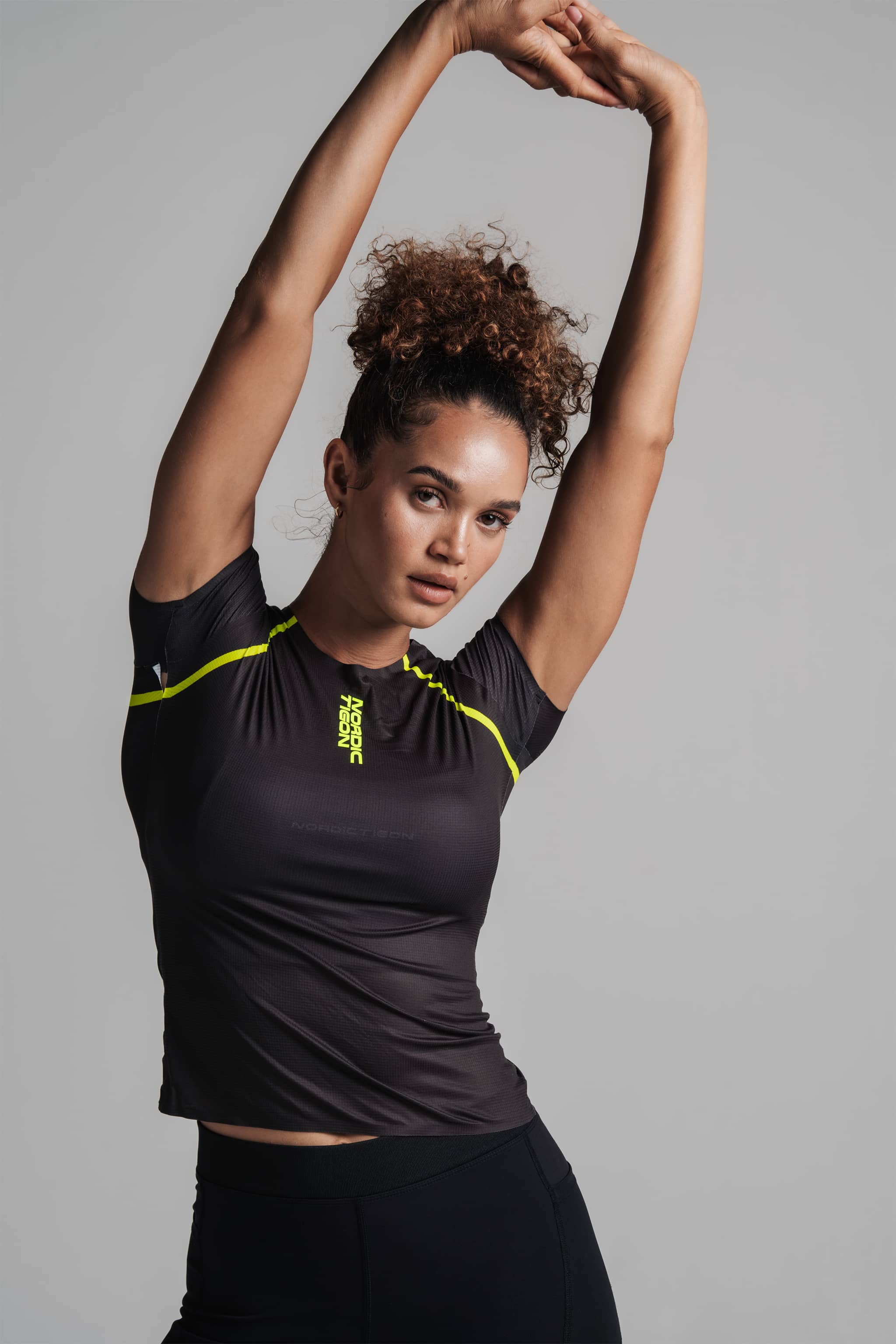 Women's Velocity Fitted Tee - Charcoal Black